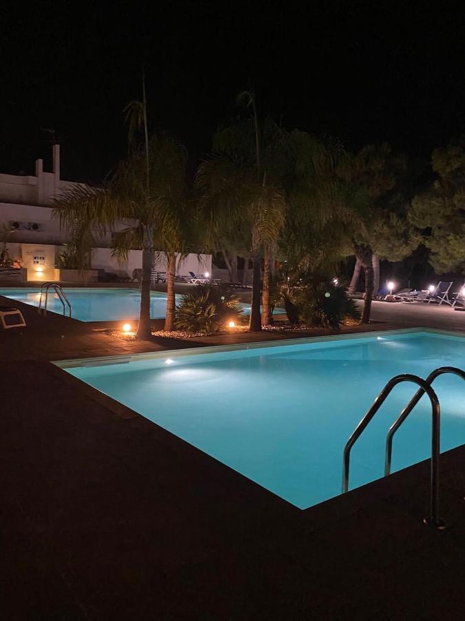 Villa A Un Passo Dal Mare - Costa Ripagnola Spiaggia di Conversano Exterior foto